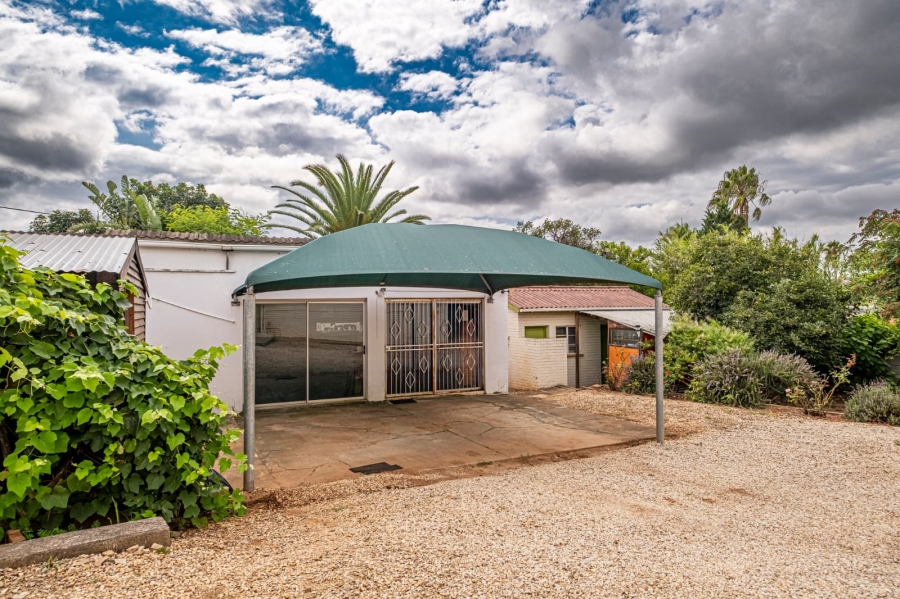 4 Bedroom Property for Sale in Janssendal Eastern Cape